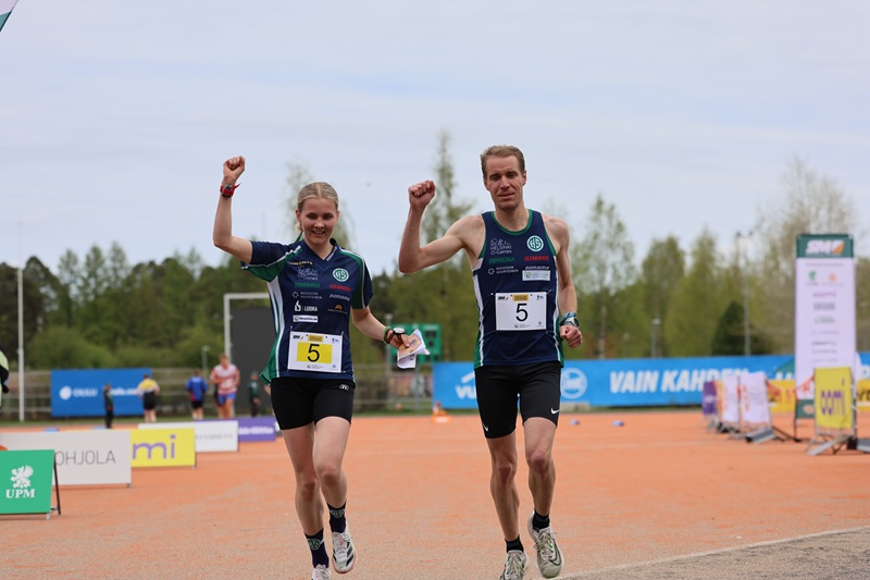 Helsingin Suunnistajat voittoon  SM-sprinttiviestissä